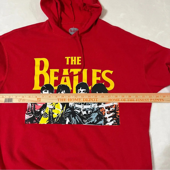 The Beatles Sgt Peppers Womens Red Graphic Hoodie Size XL - Picture 5 of 6
